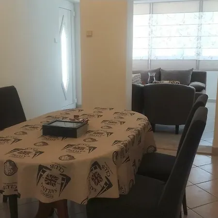 Konukevi Diklo Robert & Renata 3*
