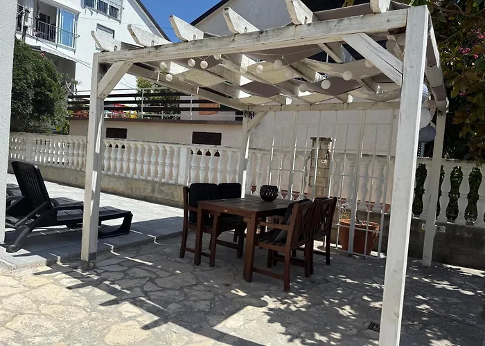 Diklo Robert & Renata Guest house 3*