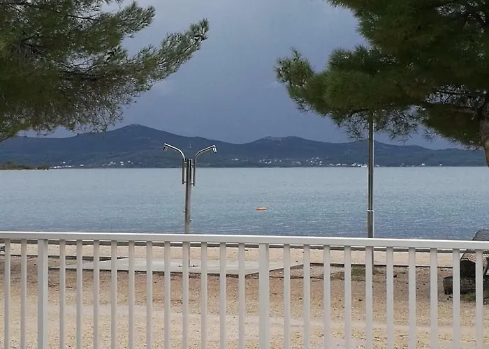 Diklo Robert & Renata Gostinjska kuća 3*